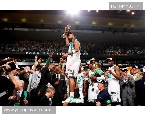 张佳玮分析马刺胜利：没有文班依然展现团队实力与韧性