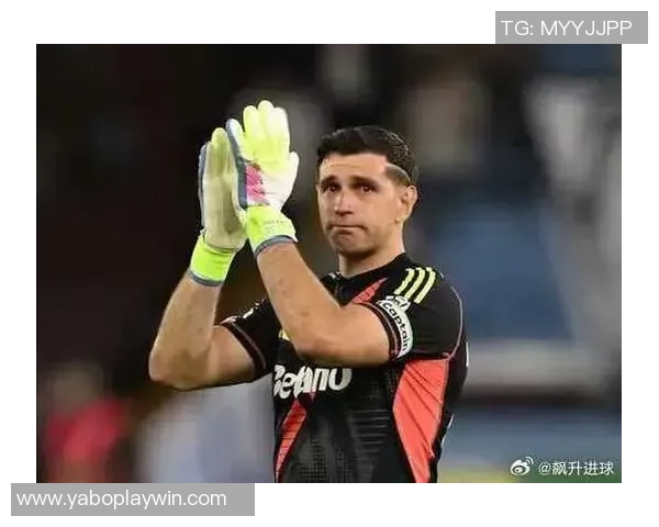 德天空报道维拉关注门兴门将尼科拉斯以应对大马丁可能离队风险